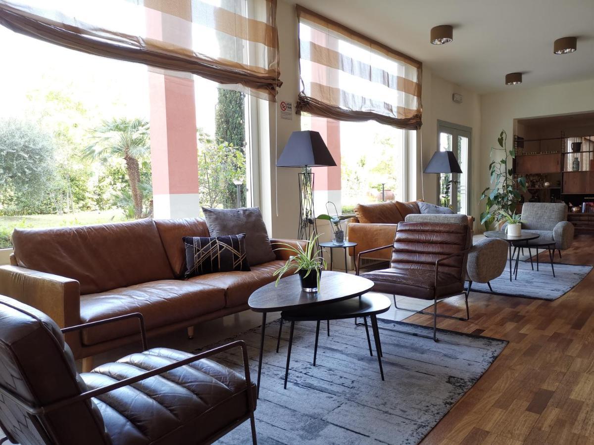 Charme Hotel Прато Экстерьер фото